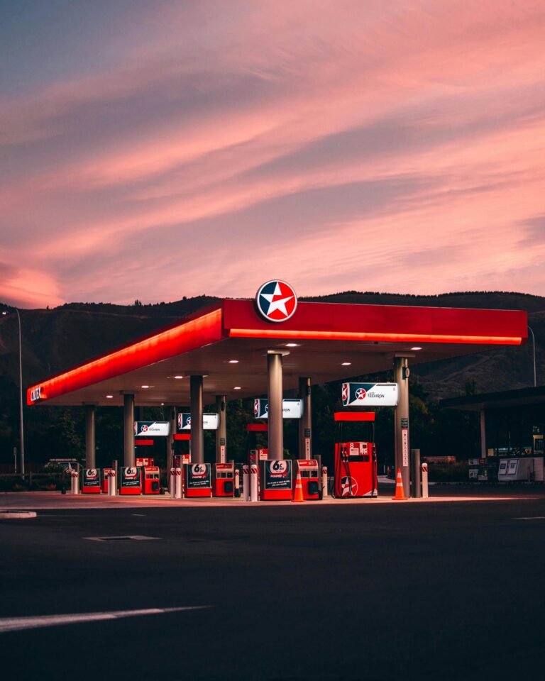 shell-petrol-station-franchise.jpg